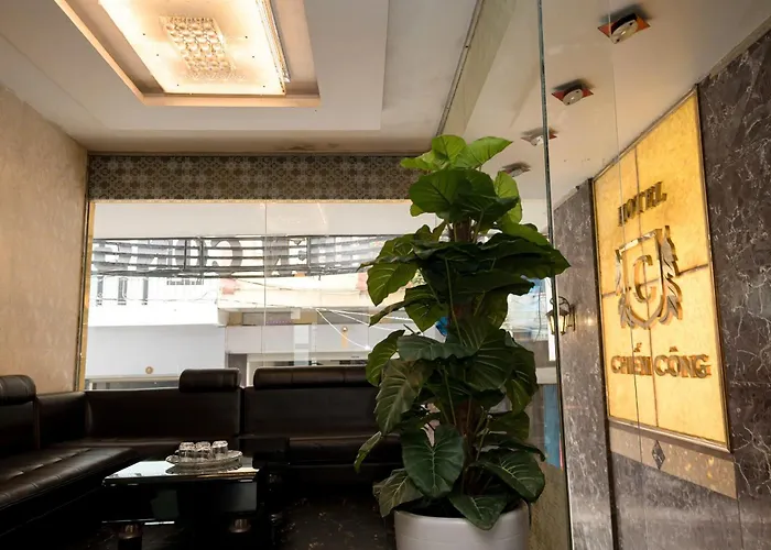 Chien Cong Hotel *